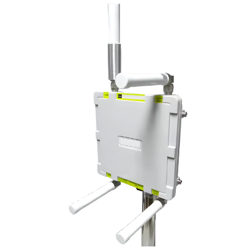 ulti-Power 8-Channel LoRaWAN Base Station with LTE & PoE – Enviro Forest