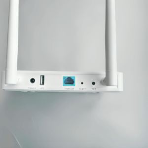 EFOLRH-114-2-1.png High-Capacity Indoor IoT Gateway for Smart Buildings with LoRaWAN & Wi-Fi – Enviro Forest