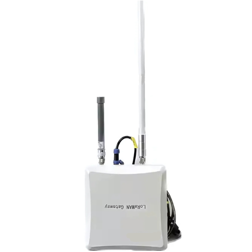 Outdoor LoRaWAN Gateway for Smart Lighting Systems – Enviro Forest