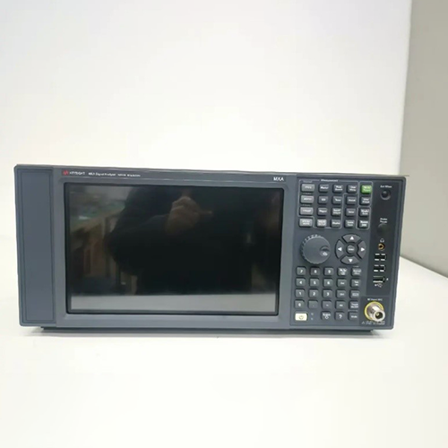 EFOSA-2440-2.png Advanced Spectrum Analyzer with 44 GHz Frequency Range – Enviro Forest